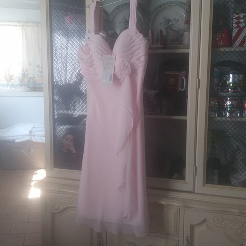 Dress with extra hair pin